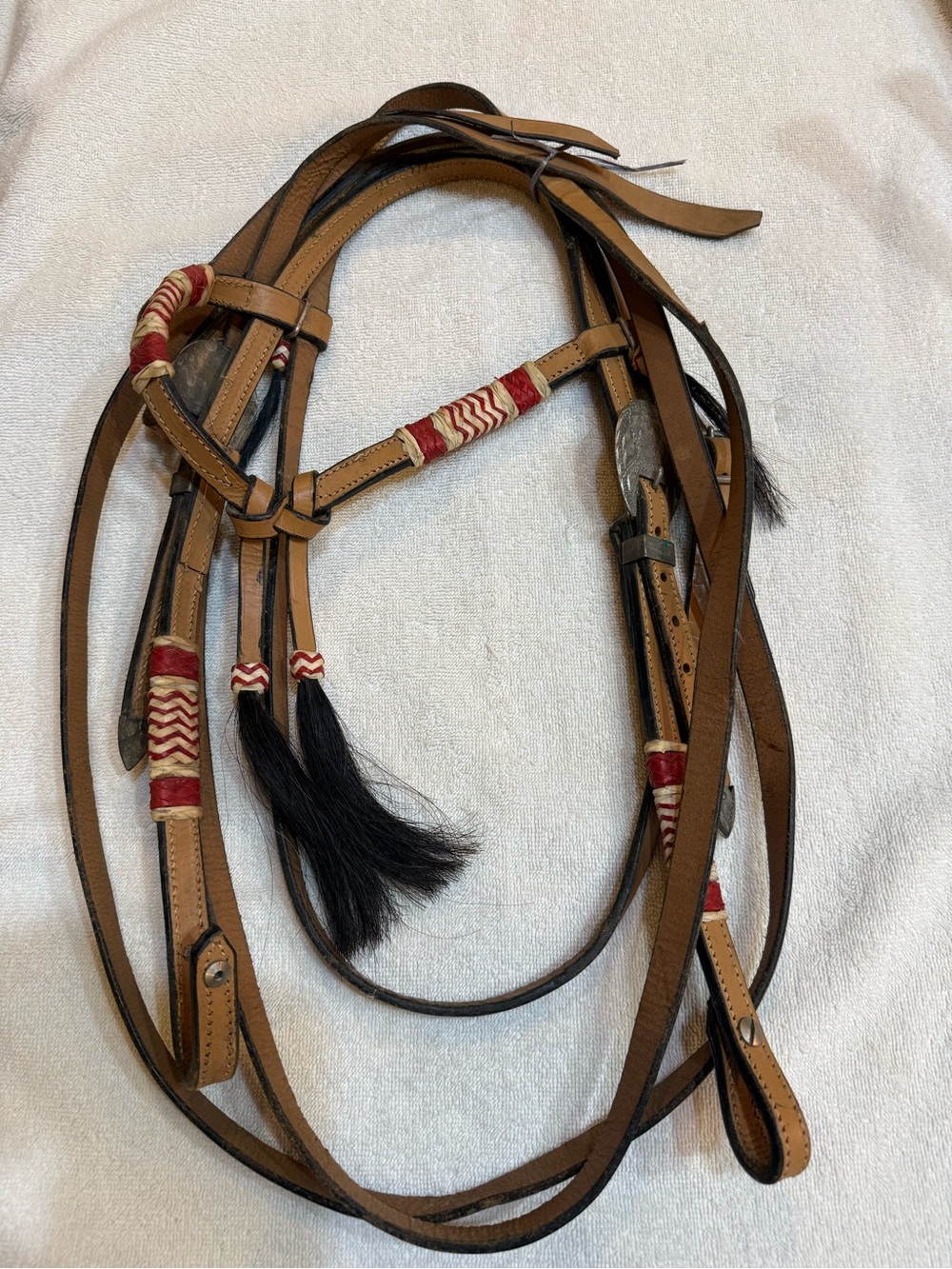 Leather Western Headstall w/ matching reins w/ horsehair Accent colored rawhide